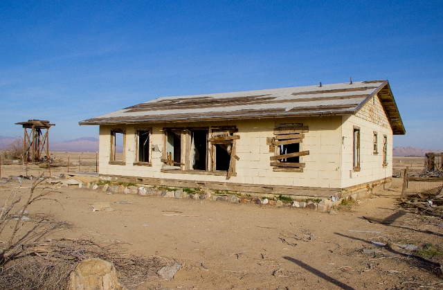 2014 (2).jpg - South West Desert